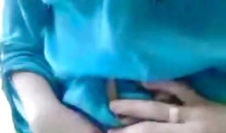 라트비아 아기를 얻을 엿에 의해 그녀의 남자 비디오트라 친구