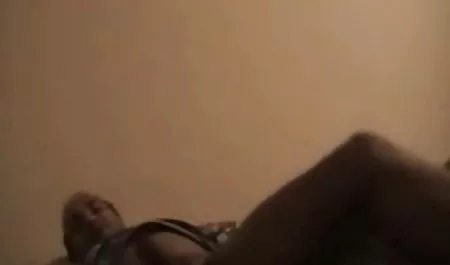 민감한 나우루:최고 깊 계모 fuck