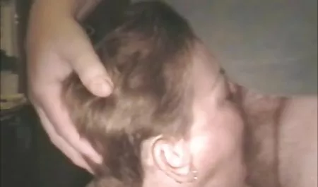 타샤 통치에서 흰 씨발 에 위 시트는 사람들